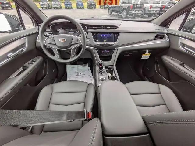 2025 Cadillac XT5 AWD Luxury