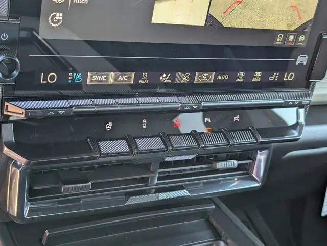 2026 GMC HUMMER EV 2X 4WD