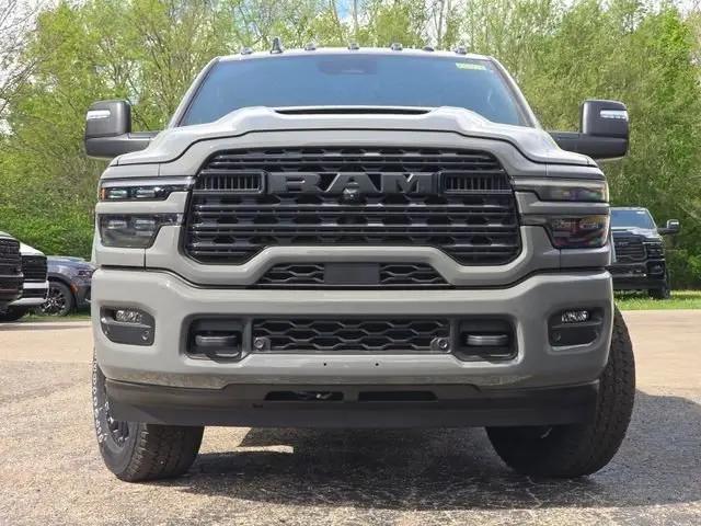2026 Ram 2500 Limited Crew Cab 4x4 8' Box