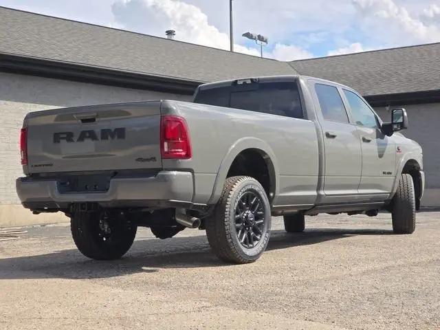 2026 Ram 2500 Limited Crew Cab 4x4 8' Box
