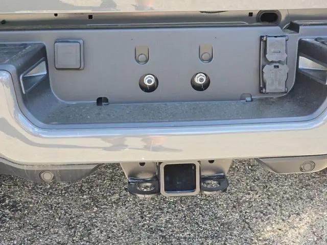 2026 Ram 2500 Limited Crew Cab 4x4 8' Box