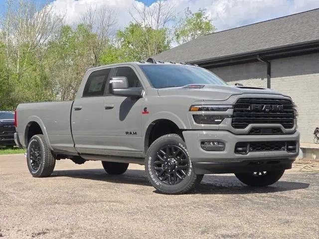 2026 Ram 2500 Limited Crew Cab 4x4 8' Box