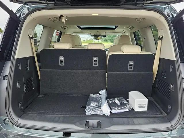 2026 Nissan Armada Platinum