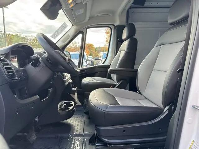 2025 Ram ProMaster Cargo Van Tradesman High Roof 159" WB EXT
