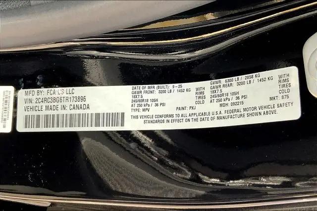 2026 Chrysler Pacifica Select AWD