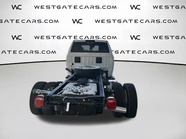 2026 Ram 4500 Chassis Tradesman/Big Horn