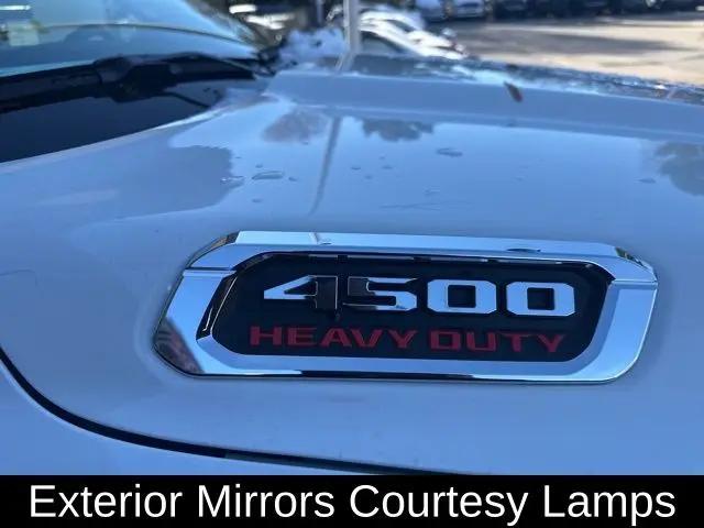2026 Ram 4500 Chassis Tradesman/Big Horn