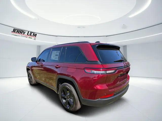 2025 Jeep Grand Cherokee Altitude X 4x2