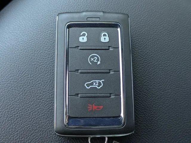 2025 Jeep Grand Cherokee Altitude X 4x2