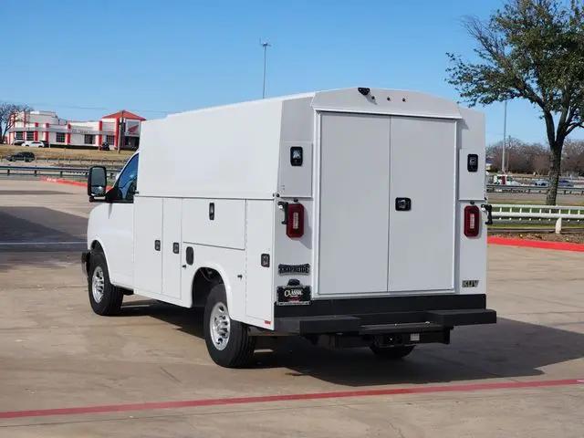 2025 Chevrolet Express Cutaway Work Van