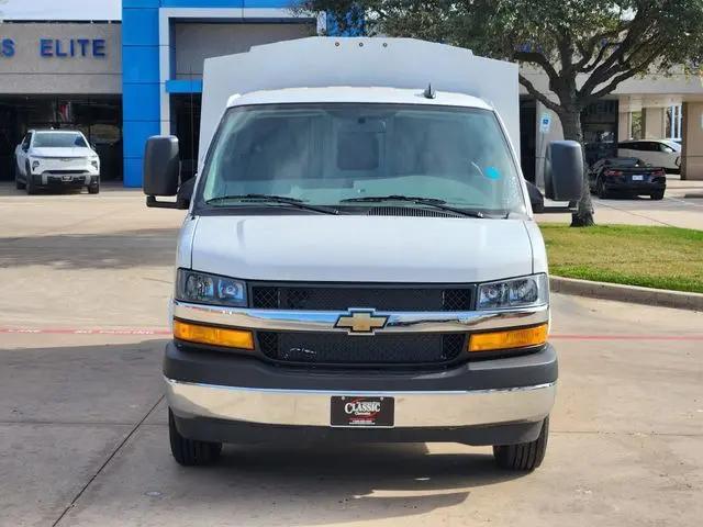 2025 Chevrolet Express Cutaway Work Van
