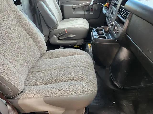 2025 Chevrolet Express Cutaway Work Van