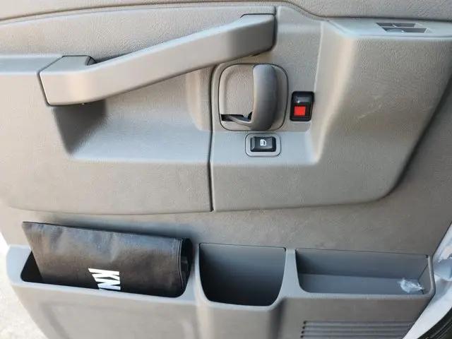 2025 Chevrolet Express Cutaway Work Van
