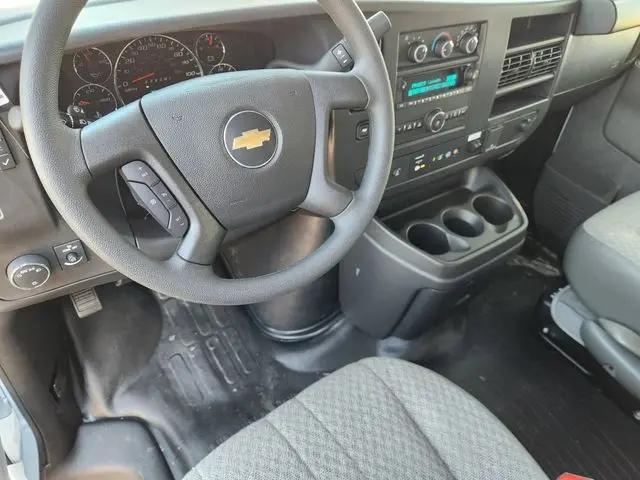 2025 Chevrolet Express Cutaway Work Van