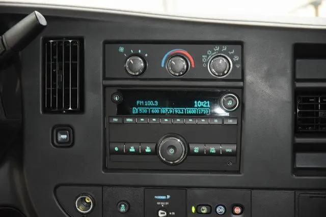 2025 Chevrolet Express Cutaway Work Van