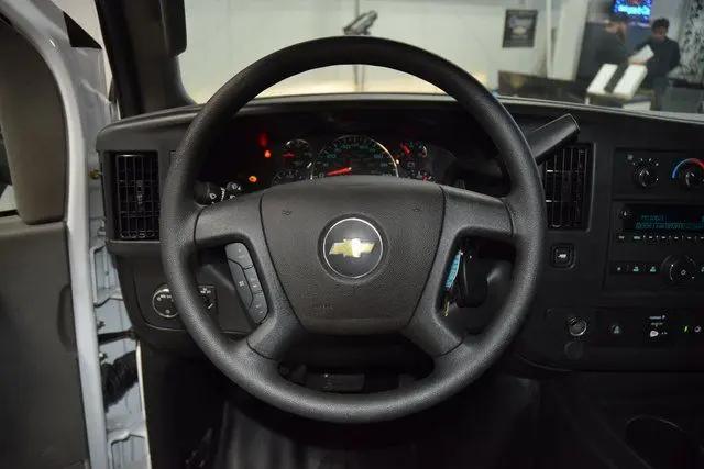 2025 Chevrolet Express Cutaway Work Van