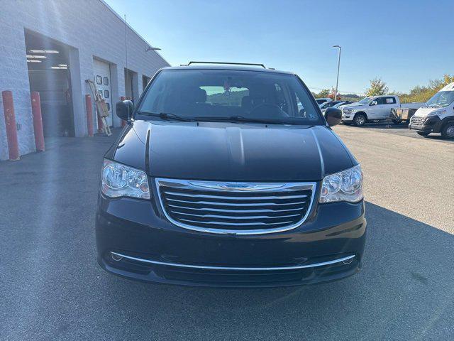 2015 Chrysler Town and Country Touring