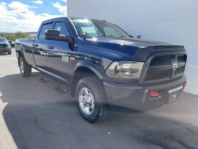 2018 RAM 3500 Tradesman Crew Cab 4x4 8 Box 2018 RAM 3500 Tradesman Crew Cab 4x4 8 Box