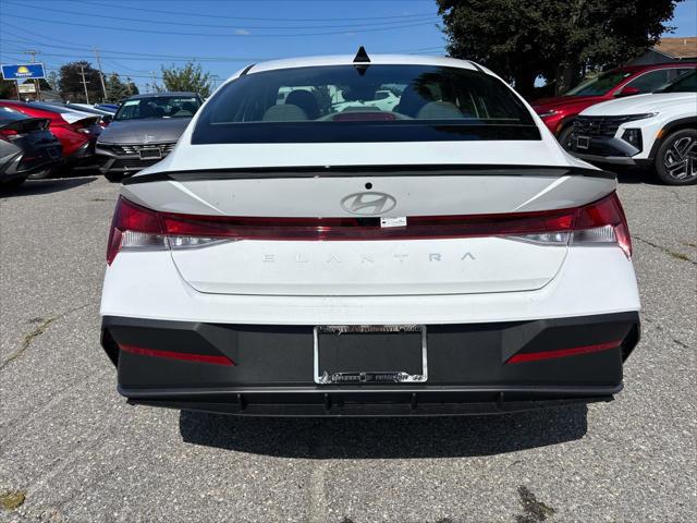 2025 Hyundai Elantra SEL Sport
