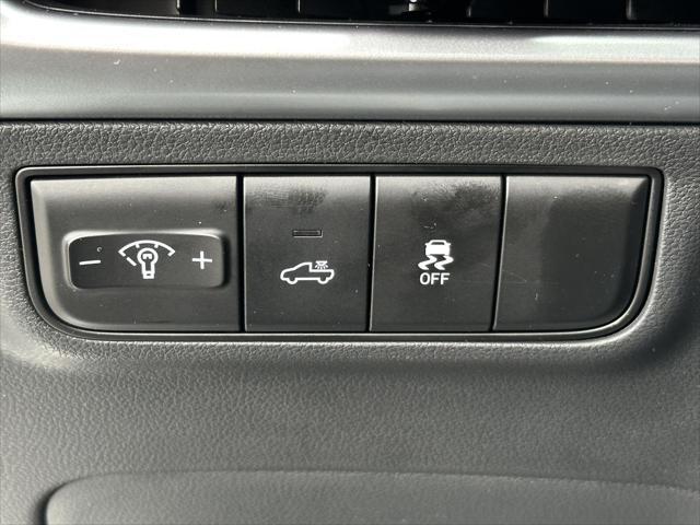 2026 Hyundai Santa Cruz SEL Activity