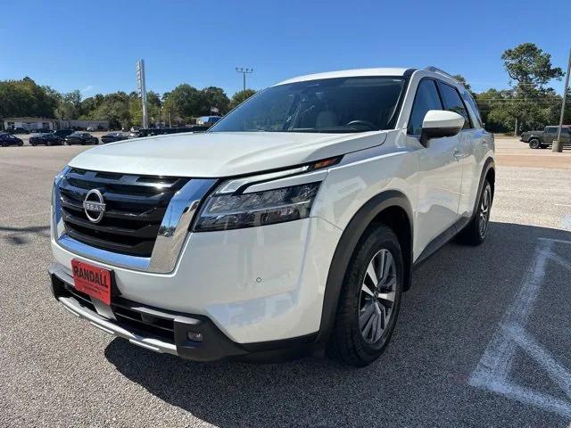 2023 Nissan Pathfinder SL 4WD 2023 Nissan Pathfinder SL 4WD