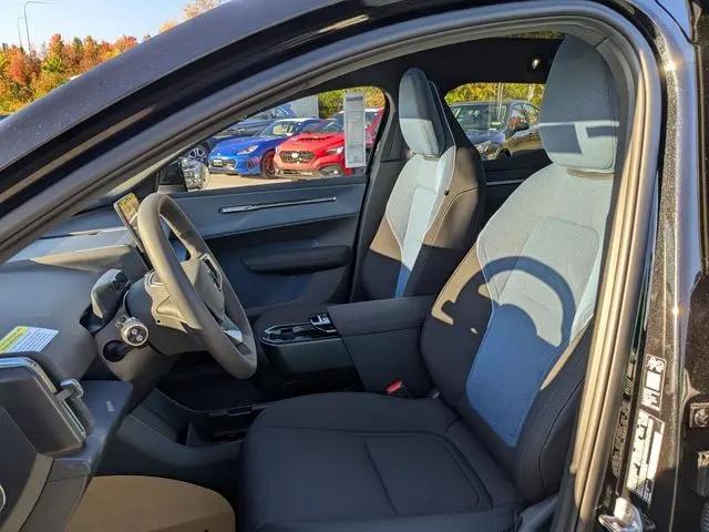 2026 Volvo EX30 Plus Twin Motor Performance, Fully electric