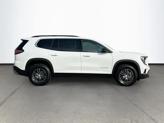 2026 GMC Acadia Elevation FWD