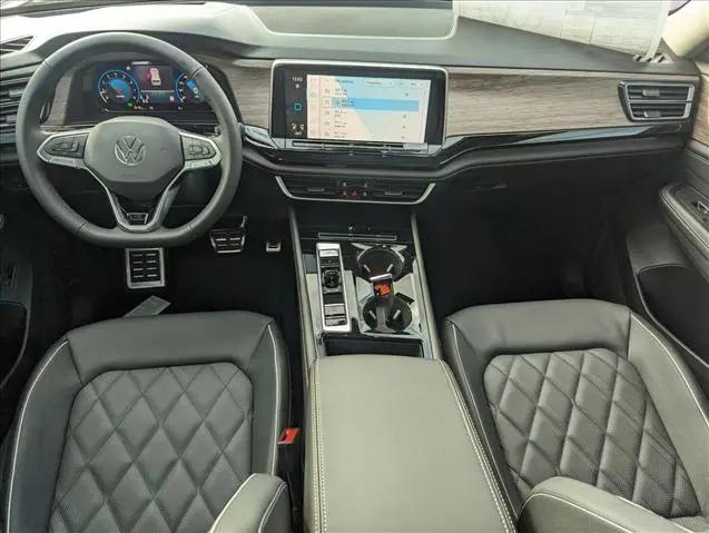 2026 Volkswagen Atlas SEL Premium R-Line