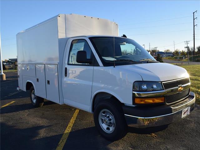 2025 Chevrolet Express Cutaway Work Van