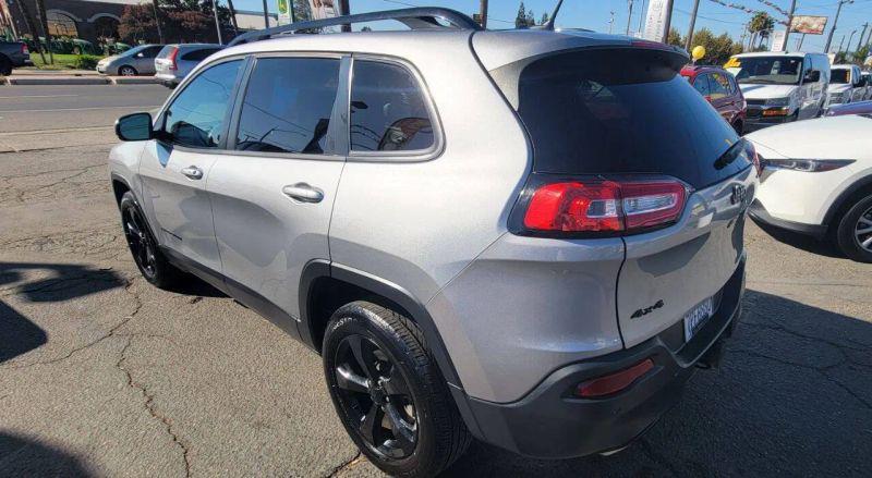 2015 Jeep Cherokee Latitude Altitude