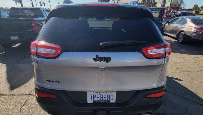 2015 Jeep Cherokee Latitude Altitude