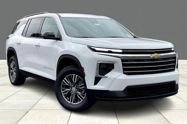 2026 Chevrolet Traverse FWD LT