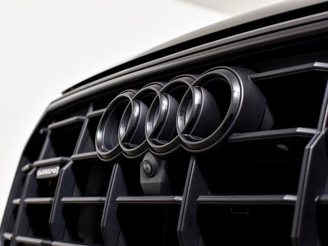 2022 Audi Q8 Premium 55 TFSI quattro Tiptronic