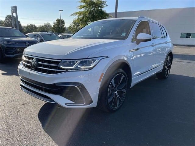 2024 Volkswagen Tiguan 2.0T SEL R-Line