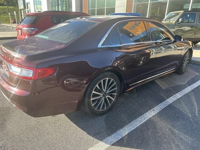 2017 Lincoln Continental Select