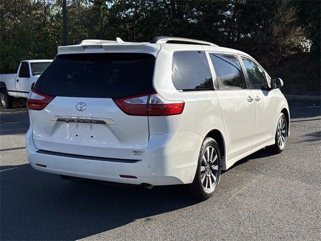 2019 Toyota Sienna Limited Premium 7 Passenger