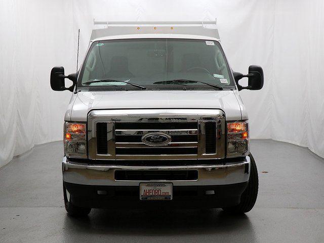 2025 Ford E-350 Cutaway Base