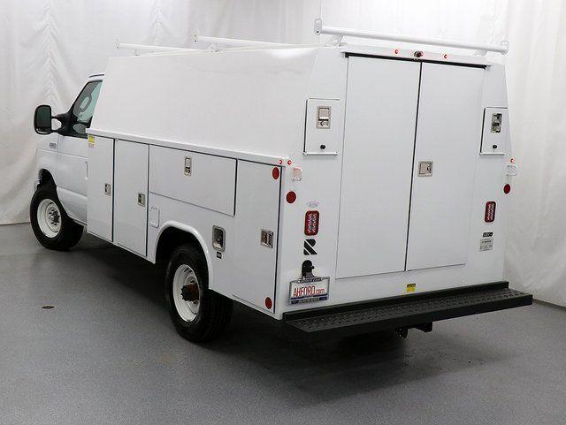 2025 Ford E-350 Cutaway Base