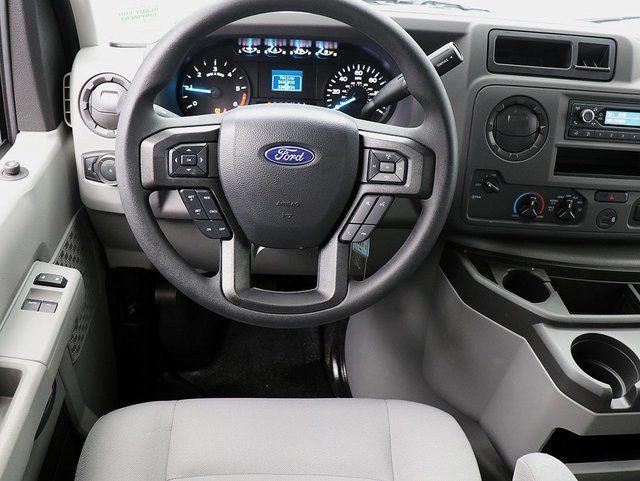 2025 Ford E-350 Cutaway Base