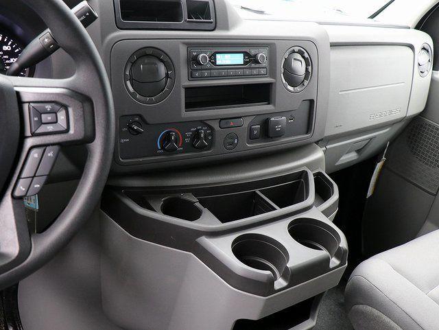 2025 Ford E-350 Cutaway Base
