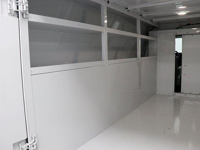 2025 Ford E-350 Cutaway Base