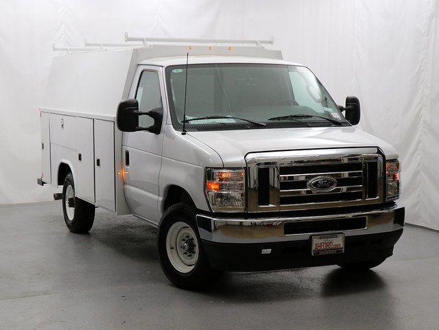 2025 Ford E-350 Cutaway Base for sale in Kansas City, MO