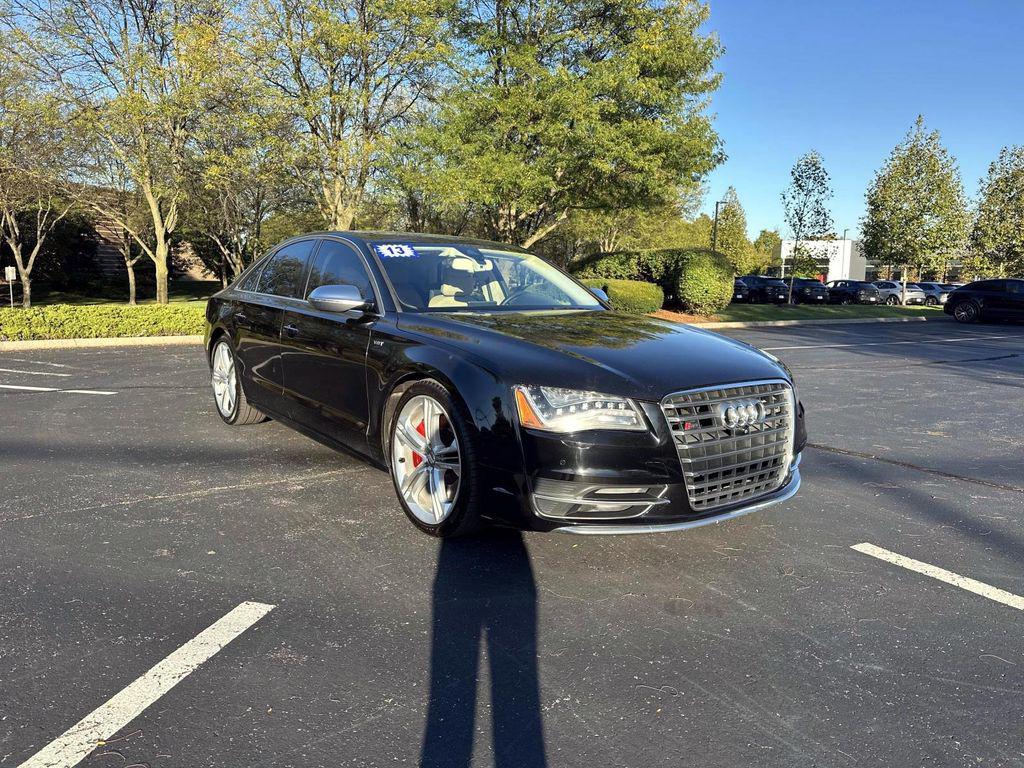 /2013 Audi S8