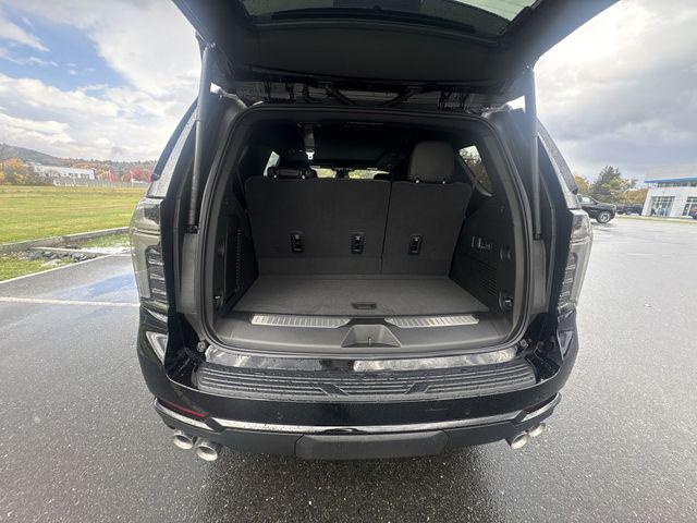 2026 Chevrolet Tahoe 4WD RST