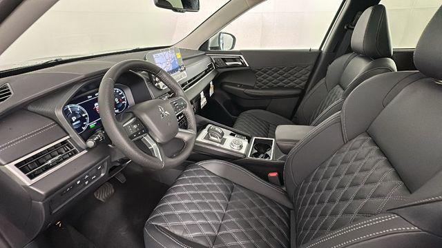 2025 Mitsubishi Outlander PHEV SEL S-AWC