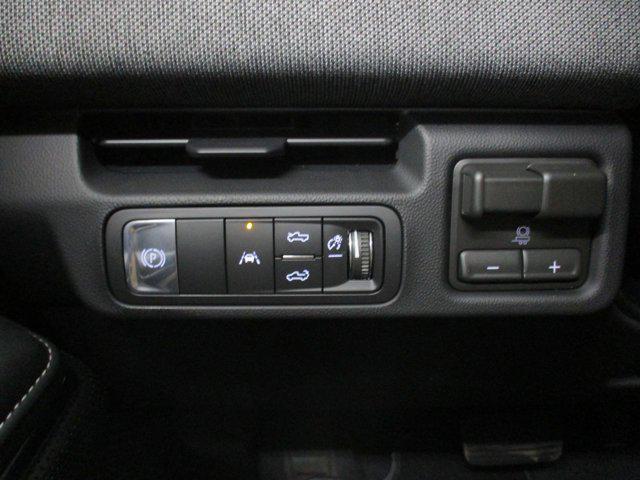 2026 GMC Sierra Standard Range Elevation