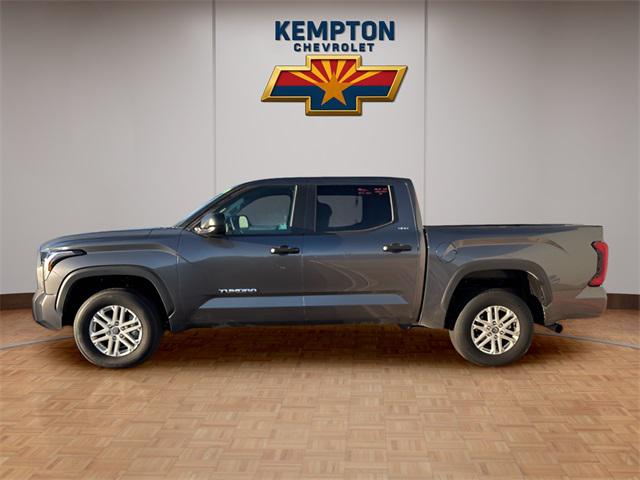 2024 Toyota Tundra SR5 4WD