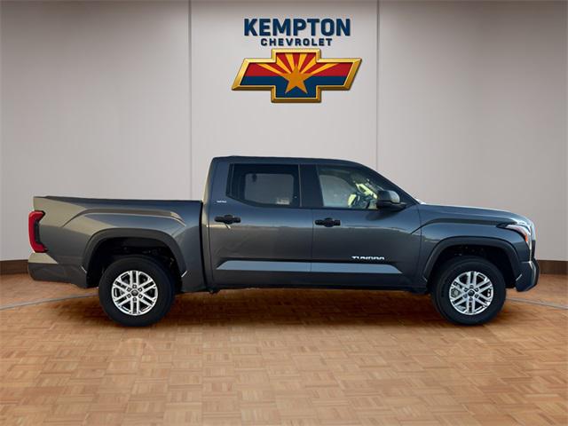 2024 Toyota Tundra SR5 4WD