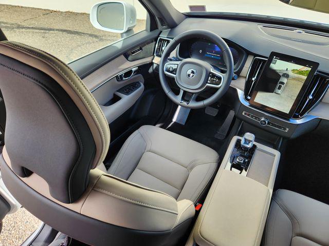 2026 Volvo XC90 Plus, B6 AWD Gas (mild hybrid), Gasoline, Bright, 7 Seats