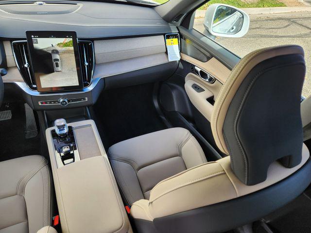 2026 Volvo XC90 Plus, B6 AWD Gas (mild hybrid), Gasoline, Bright, 7 Seats